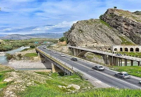 چهار طرح برای بهسازی جاده باشت به بابامیدان عملیاتی شد
