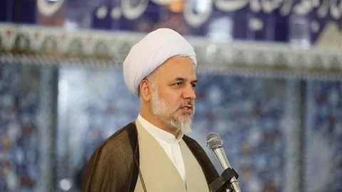 خطیب جمعه ساوه: اختلافات سیاسی نباید به نزاع اجتماعی تبدیل شود