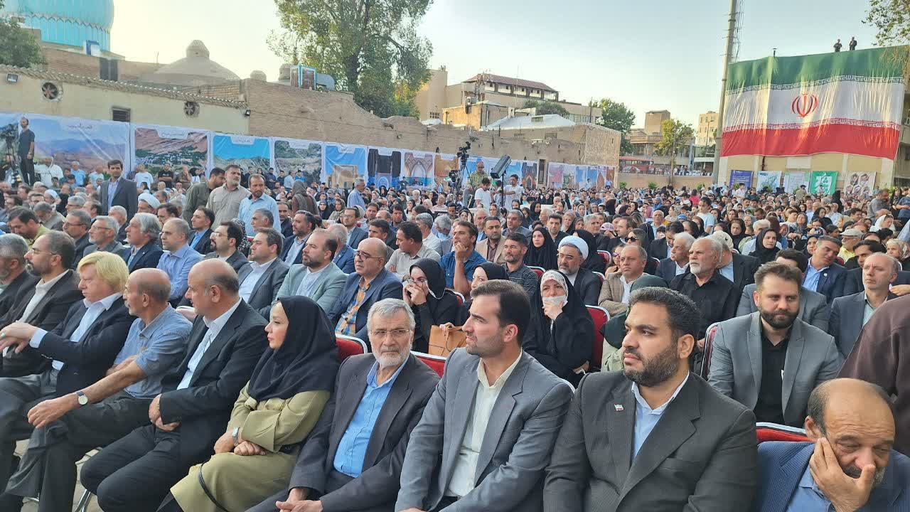 وزیر میراث فرهنگی: قزوین باید به مقصد حضور گردشگران داخلی و خارجی تبدیل شود وزیر میراث فرهنگی: قزوین باید به مقصد حضور گردشگران داخلی و خارجی تبدیل شود