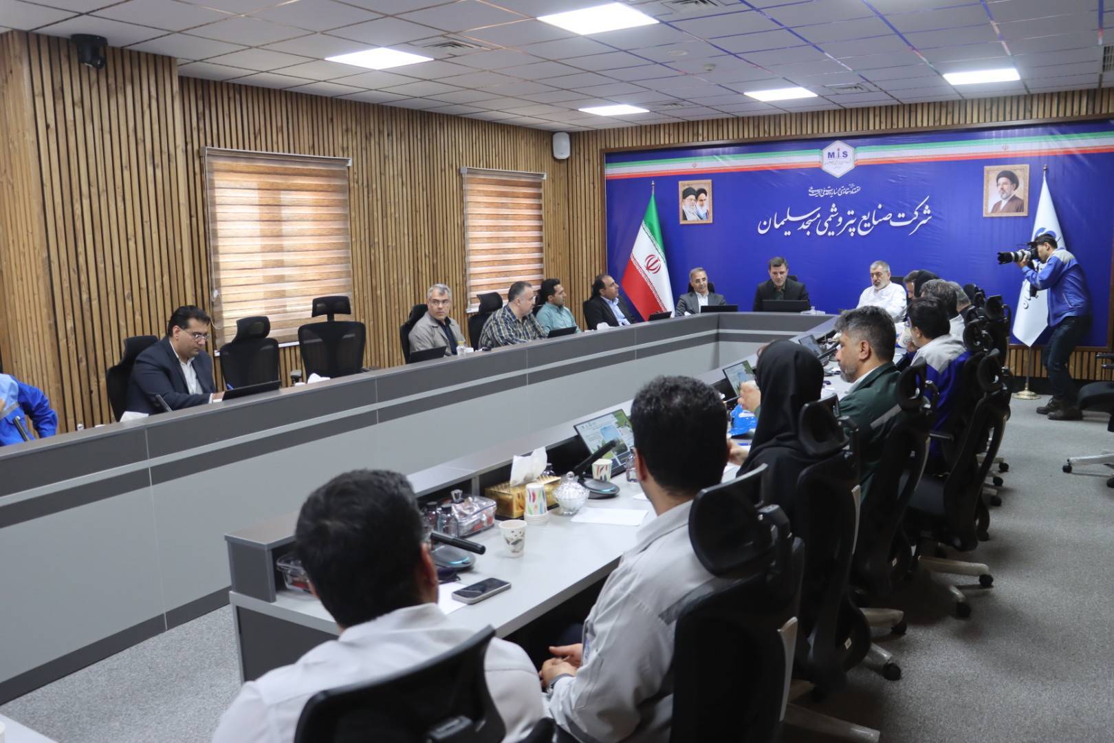 کلنگ‌زنی پروژه ۲۰۰ هزار مترمکعبی مدیریت پساب پتروشیمی مسجدسلیمان؛ مدیرکل محیط زیست خوزستان: از صنایع متعهد به استانداردهای زیست‌محیطی حمایت می‌کنیم