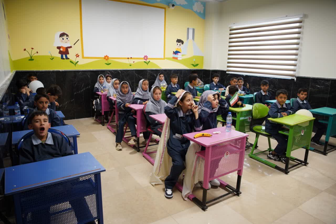 مدرسه شش کلاسه « پدر» در روستای فتح آباد بویین زهرا افتتاح شد مدرسه شش کلاسه « پدر» در روستای فتح آباد بویین زهرا افتتاح شد