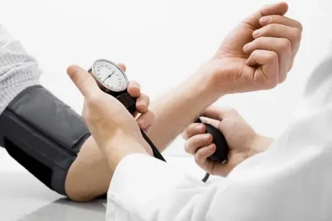 کاهش فشار خون با گرفتن دوش آب گرم