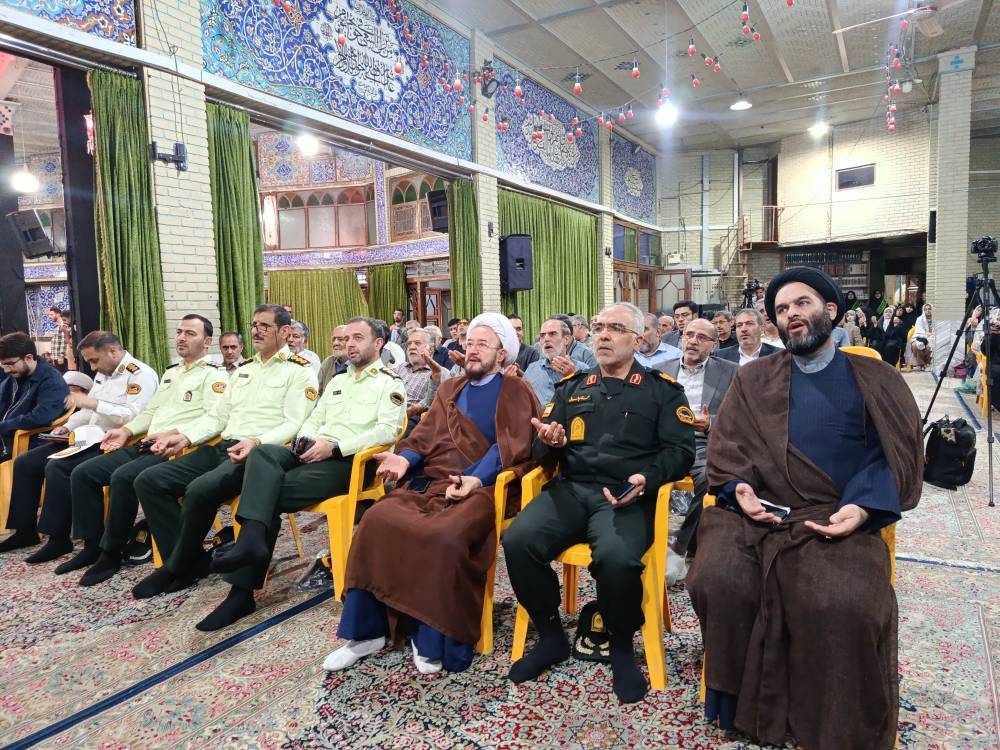 تجلیل از برترین‌های قرآنی قزوین؛ ۱۴ نفر به مرحله مقدماتی کشوری راه یافتند