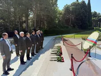 امضای سند همکاری سه‌ساله ورزش و جوانان ایران و آذربایجان/ بازدید وزیر ورزش ایران از مجموعه ملی تیراندازی و جودو آذربایجان