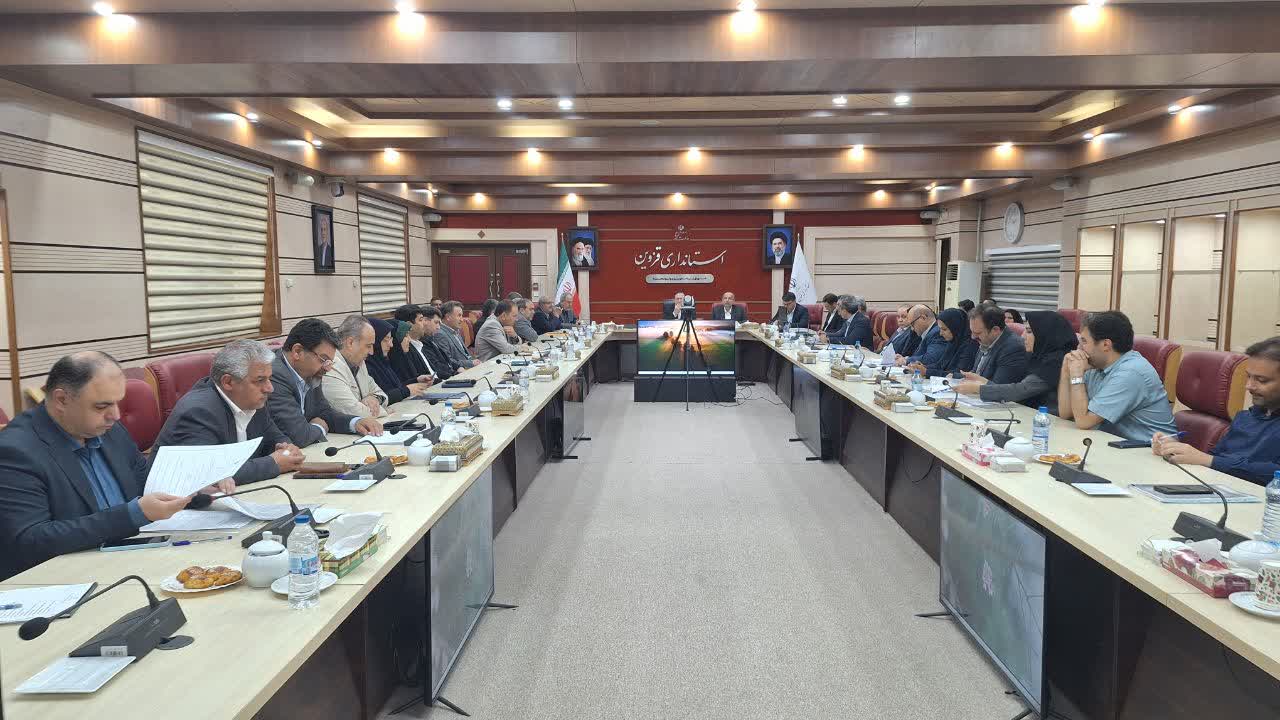 دیپلماسی اقتصادی قزوین در سفر هییت های تجاری به روسیه با جدیت دنبال می شود دیپلماسی اقتصادی قزوین در سفر هییت های تجاری به روسیه با جدیت دنبال می شود