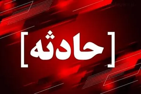 نجات فرد در معرض سقوط از طبقه سوم ساختمان در گلشهر کرج
