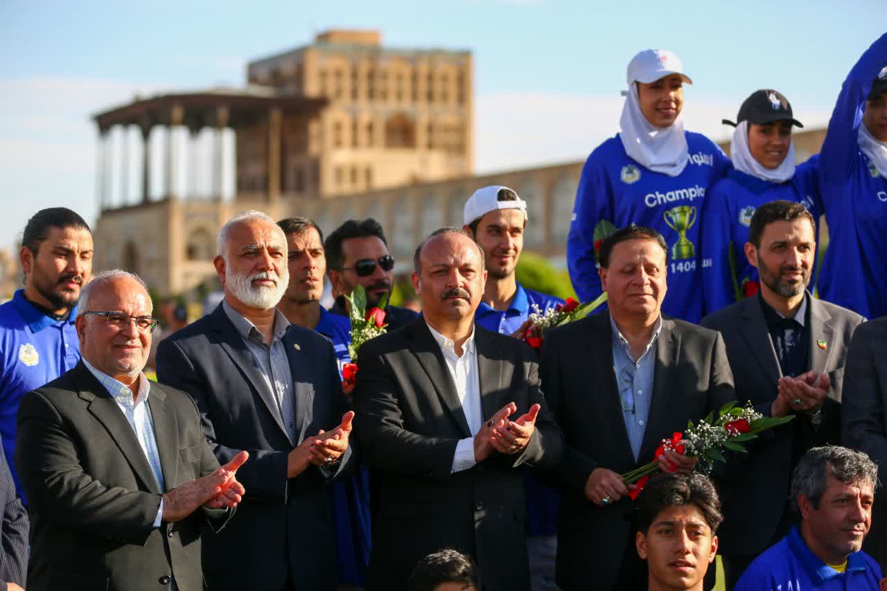 نقش‌جهان میزبان شکوه چوگان ایرانی/ جام قهرمانی لیگ ملی بر دستان بازیکنان «بسپار شیمی سپیدان» آرام گرفت
