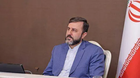 غریب‌آبادی: آمریکا باید در مذاکرات انعطاف نشان دهد، نه ایران