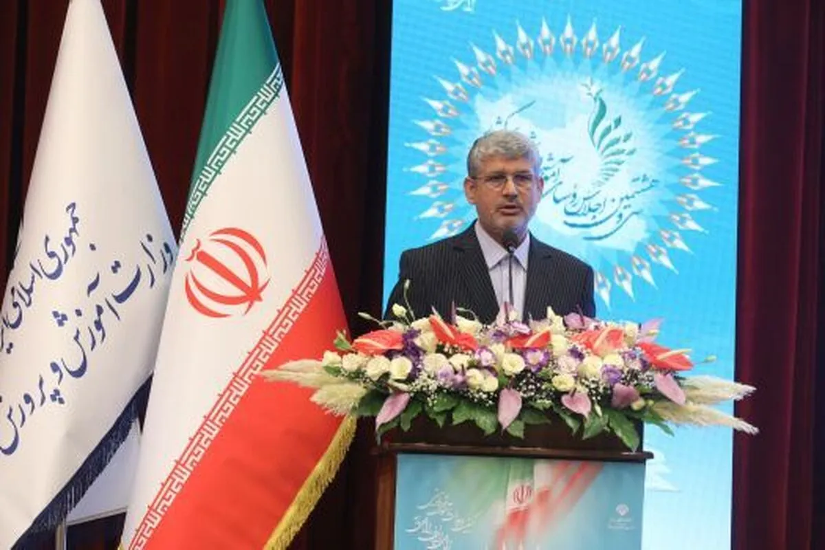 اخذ مجوز جذب ۳ هزار نفر از استعدادهای برتر بدون آزمون در دانشگاه فرهنگیان