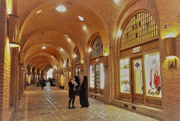 سرای تاریخی سعدالسلطنه قزوین شاهکار معماری و بزرگترین کاروانسرای درون شهری ایران
