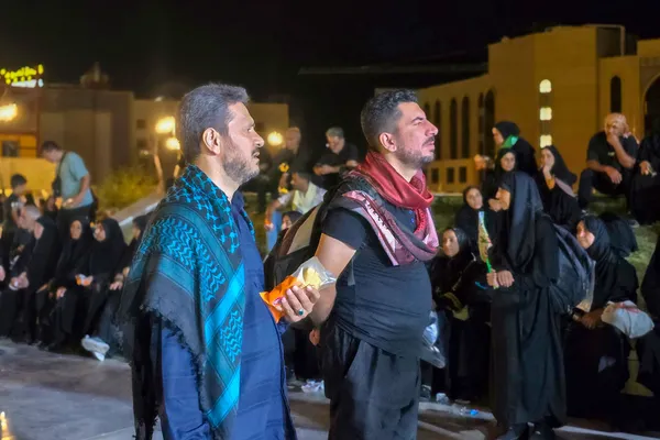 موکب آستان قدس رضوی در نجف اشرف
