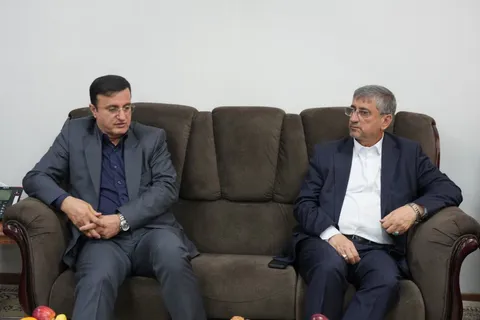 استاندار لرستان خبر داد: فعالیت بیش از ۱۵۰ هزار بهره‌بردار در بخش کشاورزی و دامپروری استان