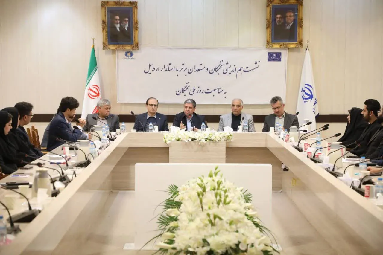 نخبگان راهکارهای عملیاتی برای چالش‌های استان پیشنهاد دهند/ توسعه ارتباط نخبگان و دستگاه‌های اجرایی ضروری است