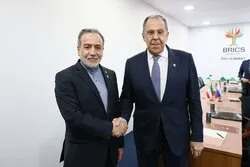 Iran, Russia FMs hold consultations in Brazil