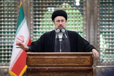 سیدحسن خمینی: حالا که به جمع‌بندی رسیدیم، همه پشت سرباز میدان دیپلماسی بایستیم