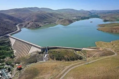 ذخیره آب سد اکباتان همدان به ۳۲ میلیون مترمکعب رسید