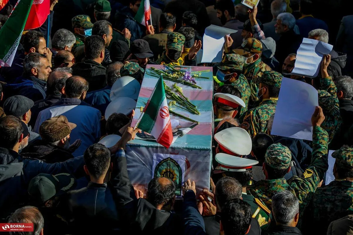 وداع شهداً من «حافظ الأمن» في طهران