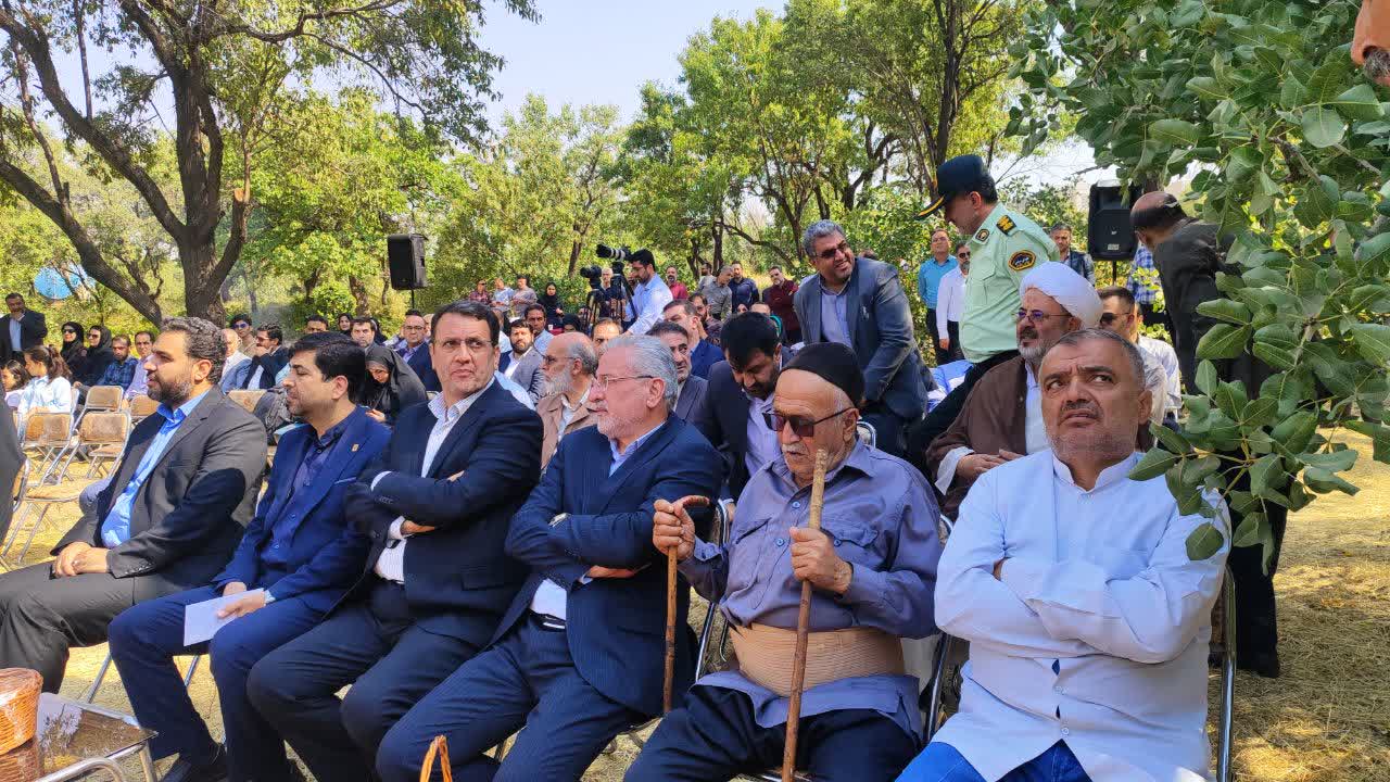 باغستان قزوین سرمایهای تاریخی و ریه تنفسی شهر است باغستان قزوین سرمایهای تاریخی و ریه تنفسی شهر است