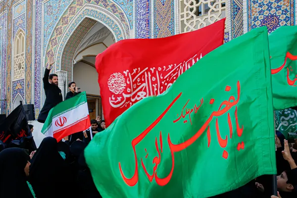  عزاداری هیئت کودکان در حرم مطهر امام هشتم(ع)