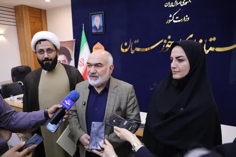 مدیرکل جدید کتابخانه‌های عمومی خوزستان معارفه شد / استاندار: کتابخانه‌ها را باید به فضاهایی جذاب برای مطالعه تبدیل کنیم