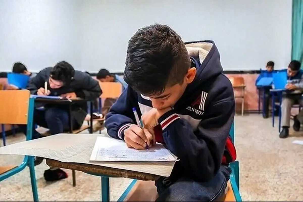 احتمال برگزاری ۲ نوبت امتحان نهایی برای دانش‌آموزان کنکوری