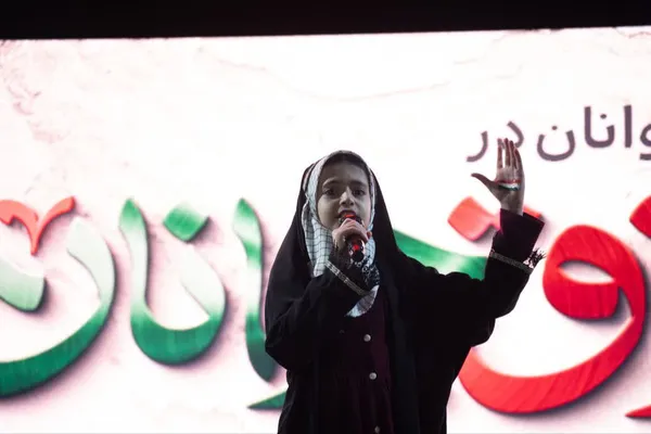 پاتوق جوانان مشهدی در میدان جانباز