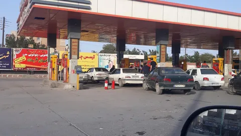عرضه بنزین ۵ هزار تومانی برای مسافران ورودی به استان کرمان در ۳۶ جایگاه
