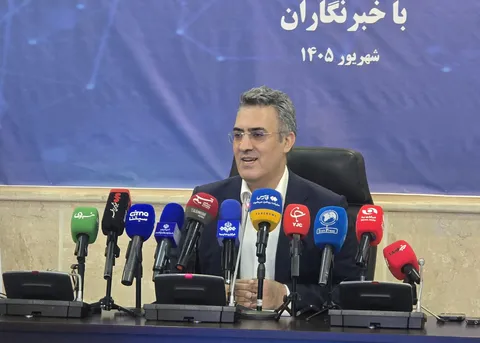 استارلینک در ایران دیگر یک تهدید نیست بلکه یک واقعیت است؛ ترافیک تخمینی ۱ ترابیت بر ثانیه