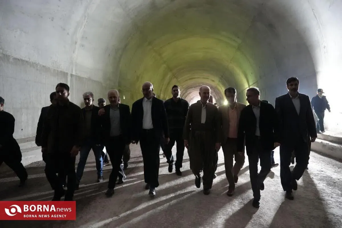 استاندار کرمانشاه از تونل سیاه طاهر بازدید کرد/ قول پیمانکار برای بهره‌برداری تا دو ماه آینده