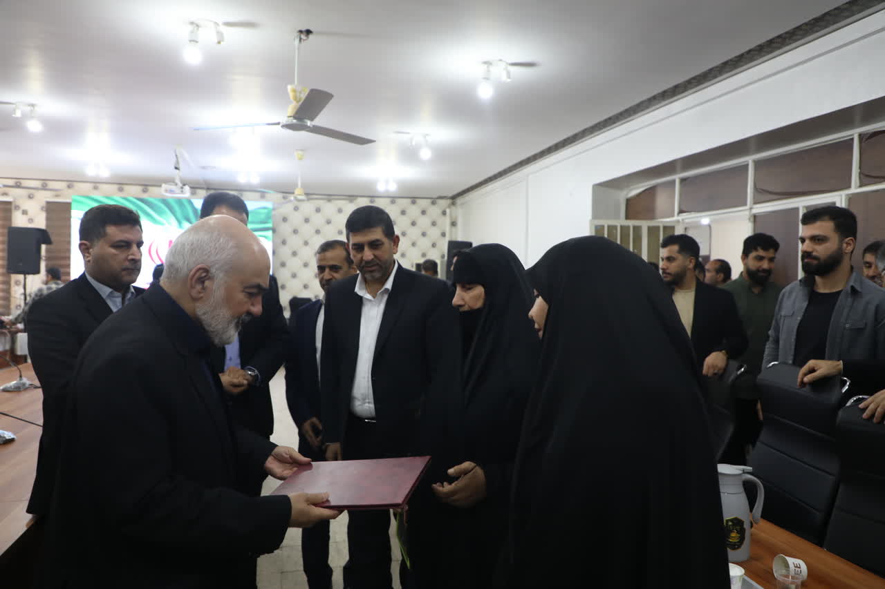 استاندار: احداث ۶۲۷ مدرسه در قالب نهضت توسعه عدالت آموزشی در خوزستان / سرانه فضای آموزشی خوزستان باید به میانگین کشوری برسد