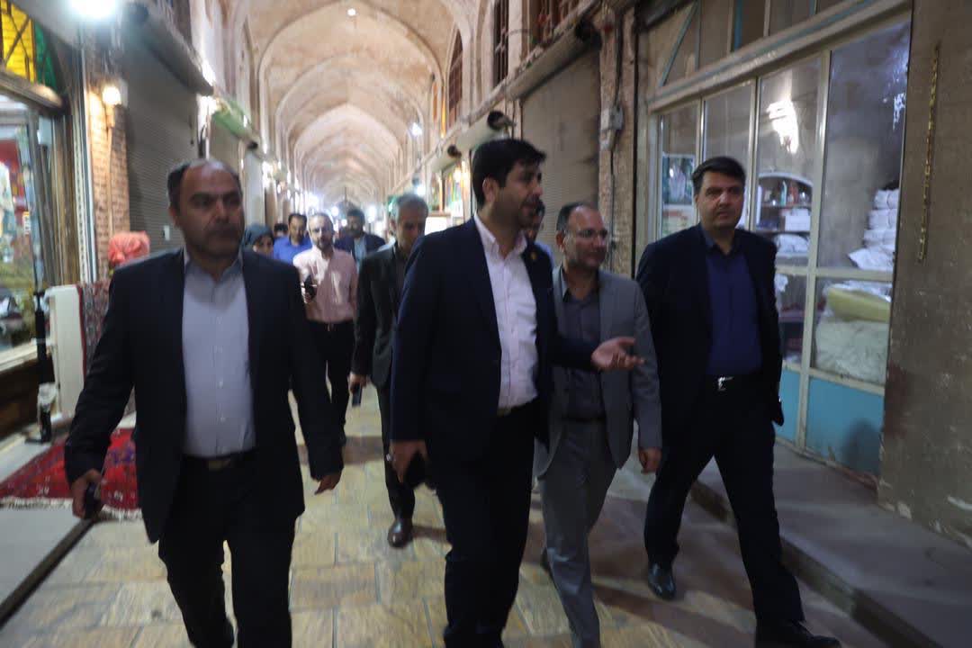 معاون استاندار قزوین از روند مرمت و بازآفرینی کاروانسراهای تاریخی شهر بازدید کرد