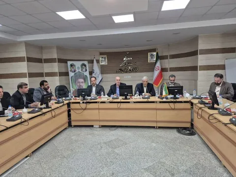 تأکید معاون اقتصادی استاندار مرکزی بر پیگیری تخلفات بازار و تقویت نظارت‌های میدانی