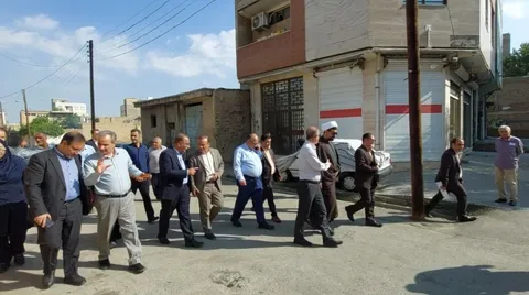 معاون وزیر راه و شهرسازی : سنددار کردن مالکیت هفت میلیون حاشیه‌نشین در دولت چهاردهم کلید خورد