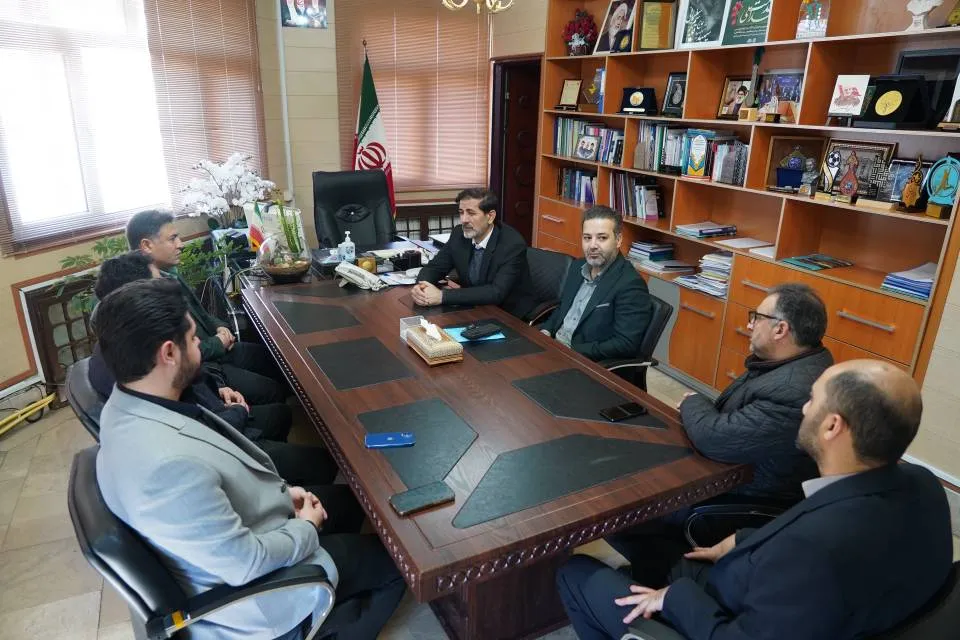 آغاز همکاری شهرداری و منطقه آزاد اردبیل برای نوسازی ناوگان حمل‌ونقل شهری