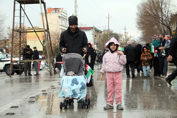 مردم کرمانشاه همگام سراسر کشور در روز قدس خشم خود را به رژیم صهیونیستی و آمریکا خونخوار ابراز کردند