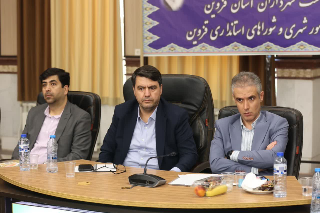 شهرداری‌ها برای ارتقای خدمات شهری و پذیرش گردشگران آماده شوند 