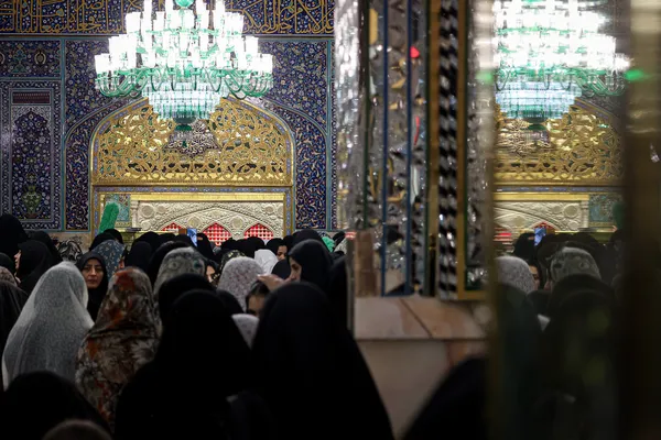  حرم مطهر رضوی در شب شهادت امام رضا