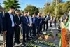 ادای احترام وزیر صمت به مقام شامخ شهدای اصفهان؛ سفر نیم‌روزه اتابک با محوریت صنعت و تولید