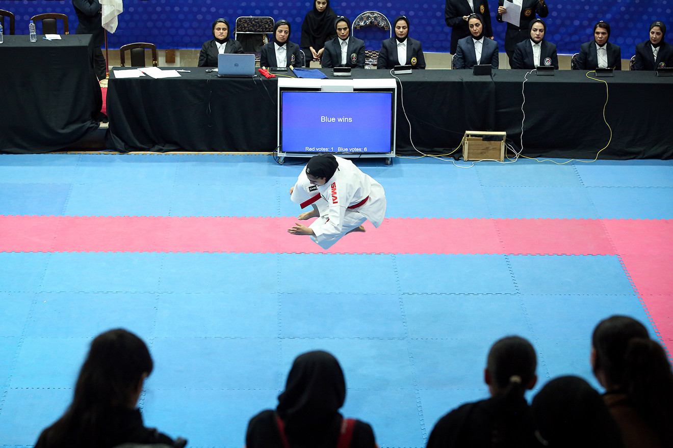 لیگ کاراته دختران