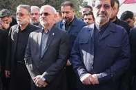 حضور رئیس دفتر رئیس‌جمهور در مراسم تشییع پیکر پدر شهید امیر سپهبد موسوی