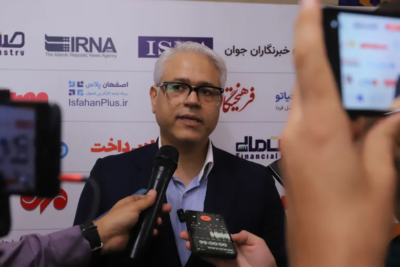 پاسخ معاون وزیر ارتباطات به انتقاد درباره استقبال کم از پروژه‌های ۳۶ همتی