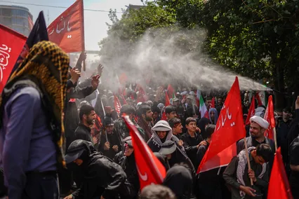 مراسم تشییع پیکر مطهر رهبر شهید انقلاب- ۱۰