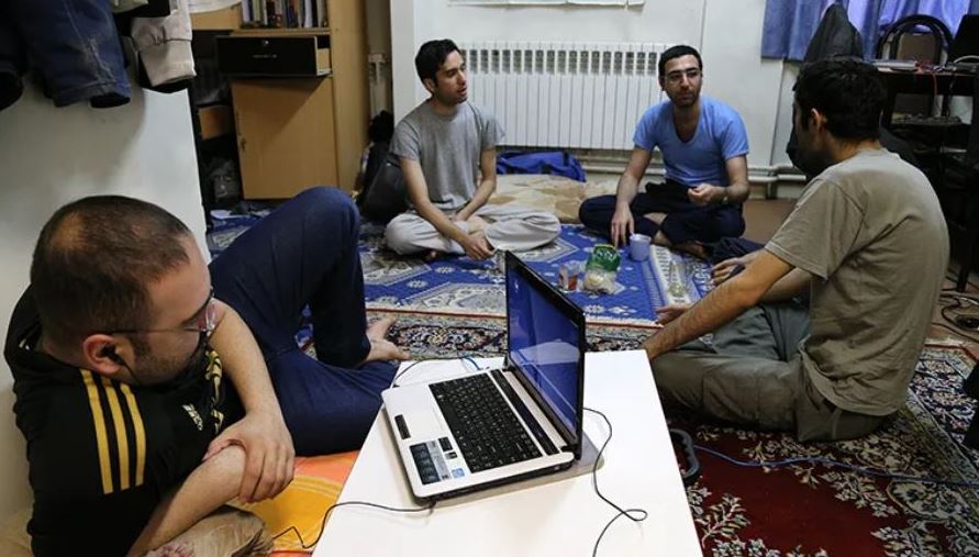 ۱۲۰۰ خوابگاه متأهلی دانشجویی تا مهرماه آماده بهرهبرداری میشود/ اختصاص ۲۲ هزار میلیارد تومان برای اجرای طرح نوین تغذیه ۱۲۰۰ خوابگاه متأهلی دانشجویی تا مهرماه آماده بهرهبرداری میشود/ اختصاص ۲۲ هزار میلیارد تومان برای اجرای طرح نوین تغذیه