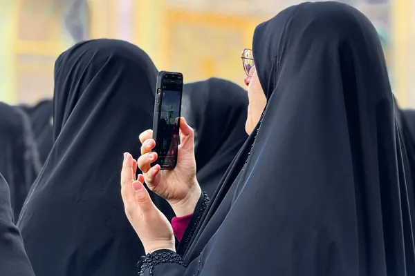 آیین تعویض شیفت خدام حرم مطهر رضوی
