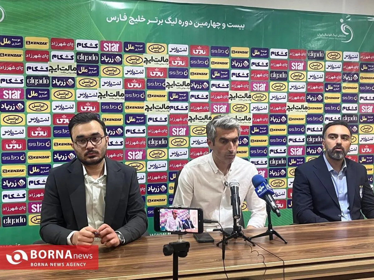 جباری: شاید اگر ما خارجی بودیم بارها برای امضا قرارداد دور ما جمع شده بودند