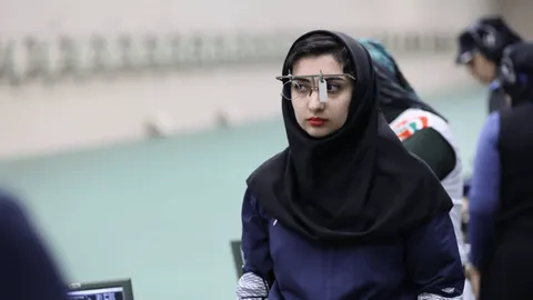 سامیه یاسی در جمع تیراندازان اعزامی به اردوی مشترک ایران و چین