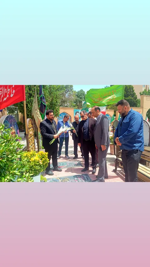 رئیس فدراسیون رزمی در اراک: شهدا قهرمانان واقعی این مرز و بوم هستند