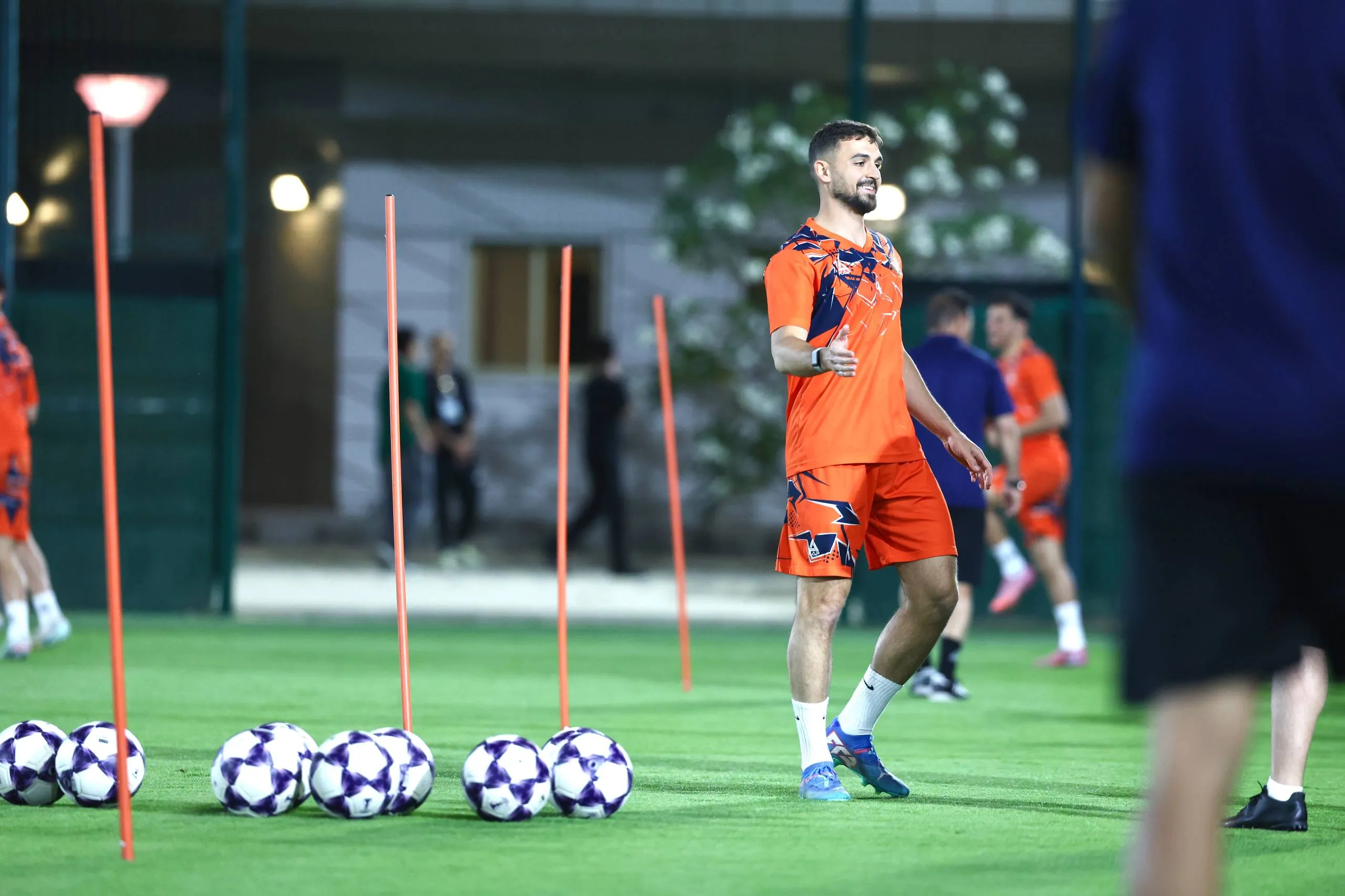 نخستین تمرین تراکتور در عربستان برای دیدار آسیایی