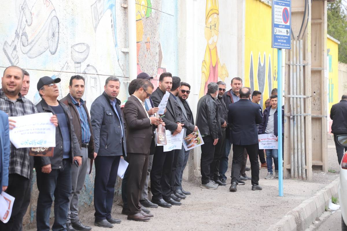 حضور گسترده ورزشکاران و جوانان اردبیل در زنجیره انسانی صیانت از زیرساخت‌های انرژی