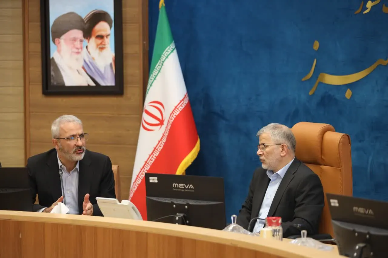 استاندار البرز: شهرداری‌ها در خط مقدم خدمت‌رسانی به مردم قرار دارند